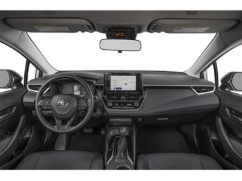 Toyota Corolla LE hybride
