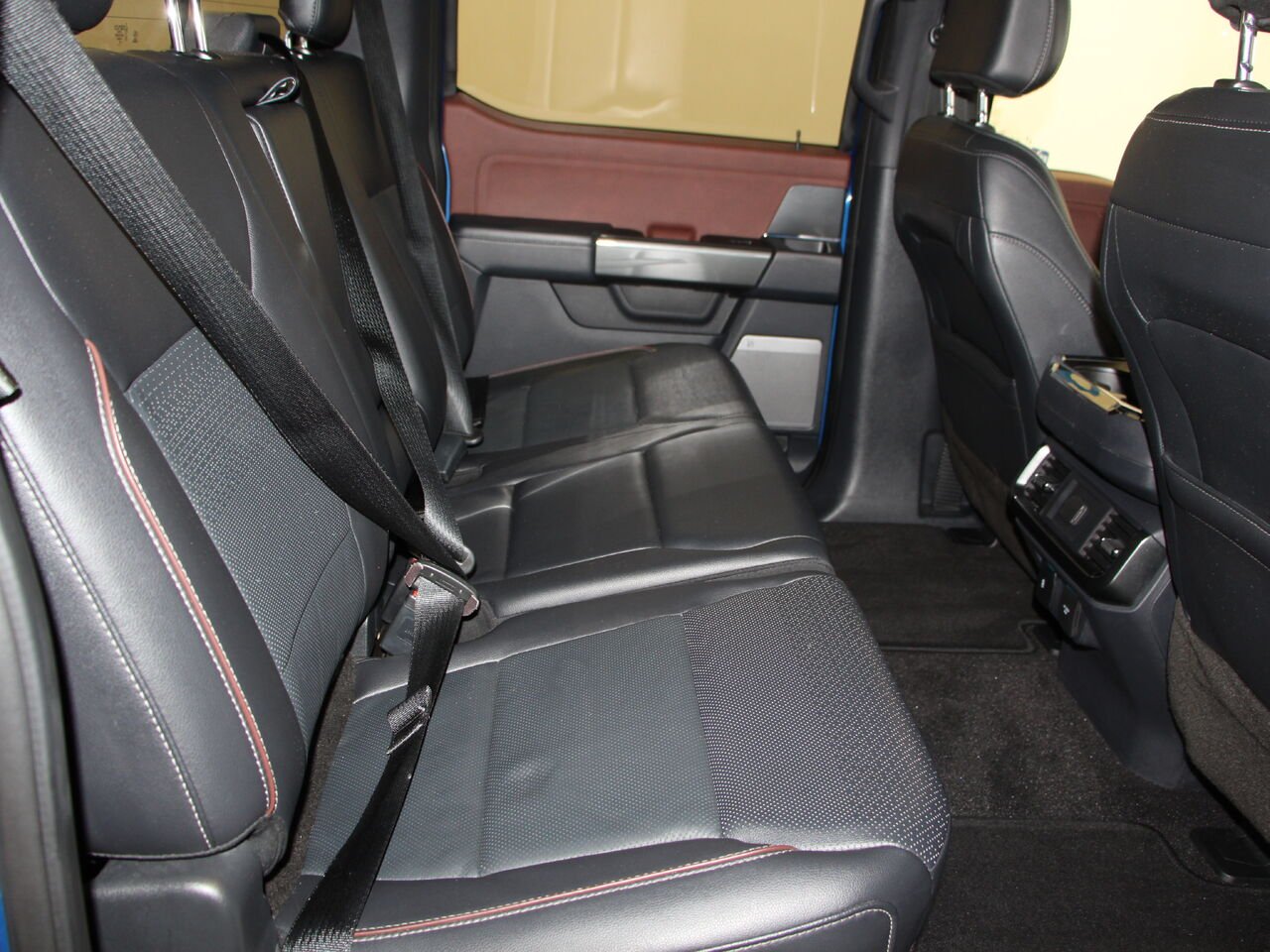2022 Ford F-150 SUPERCREW LARIAT Blue Châteauguay - photo #6