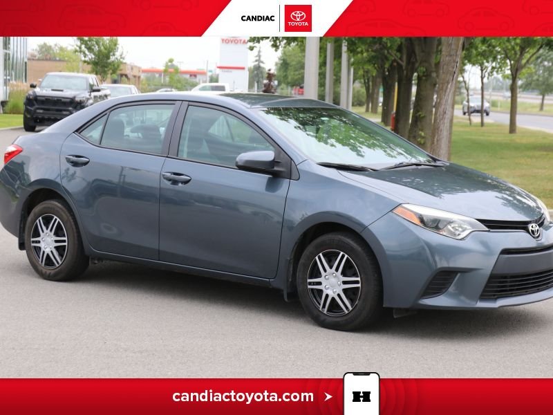 2016 Toyota Corolla Blue Laval - photo #0