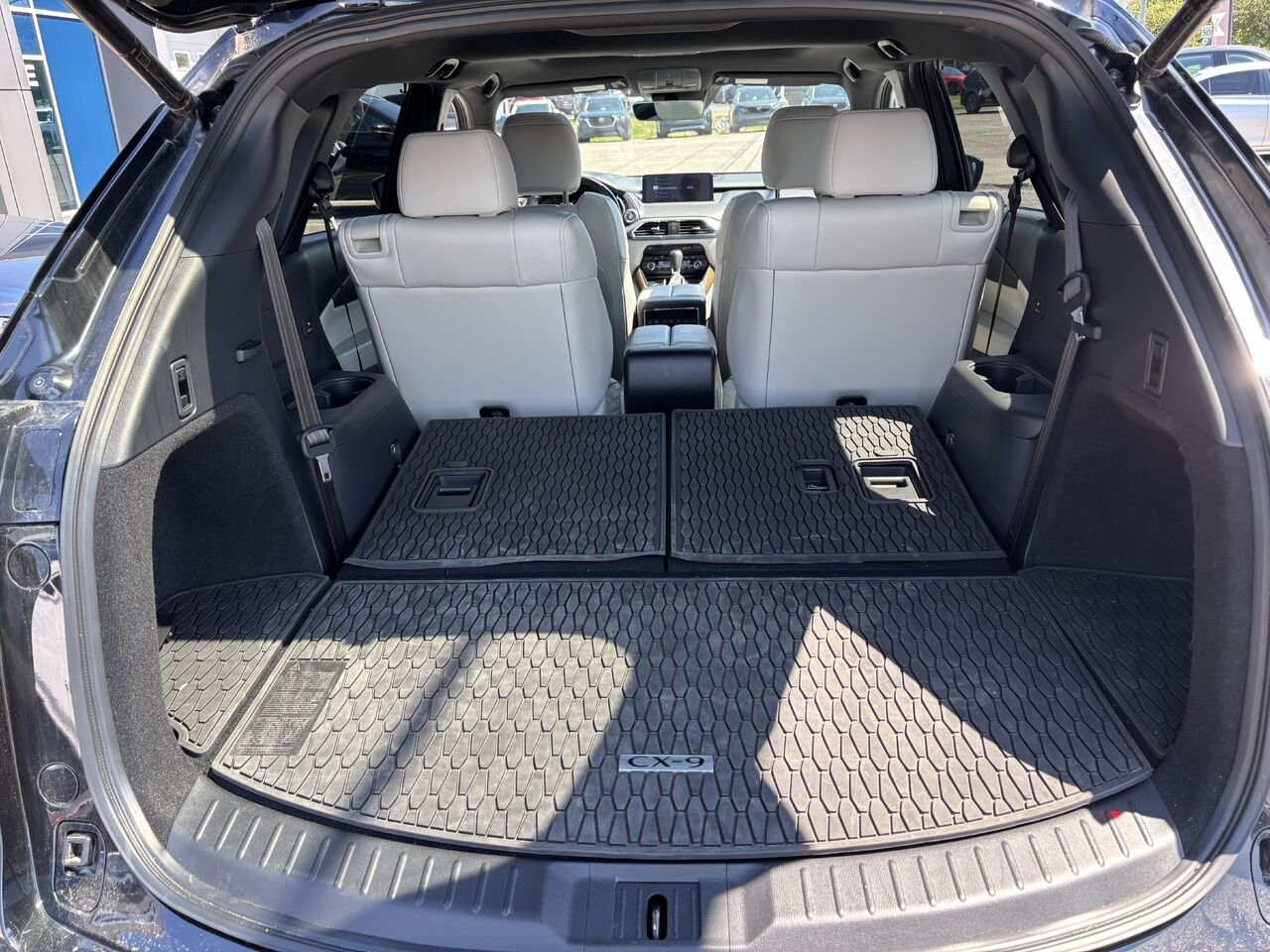 MAZDA CX-9 SIGNATURE Signature TI 2022 Noir Montmagny - photo #7