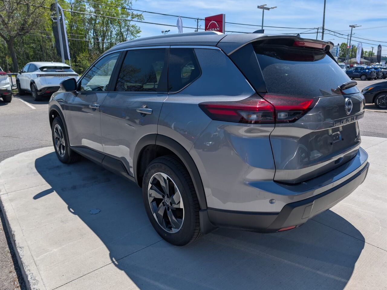 NISSAN Rogue ROGUE SV TOIT OUVRANT 2026 Gris poudre métallisé Châteauguay - photo #11