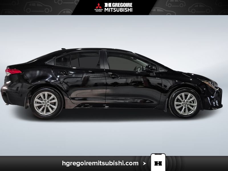 2024 Toyota Corolla Black Blainville - photo #10