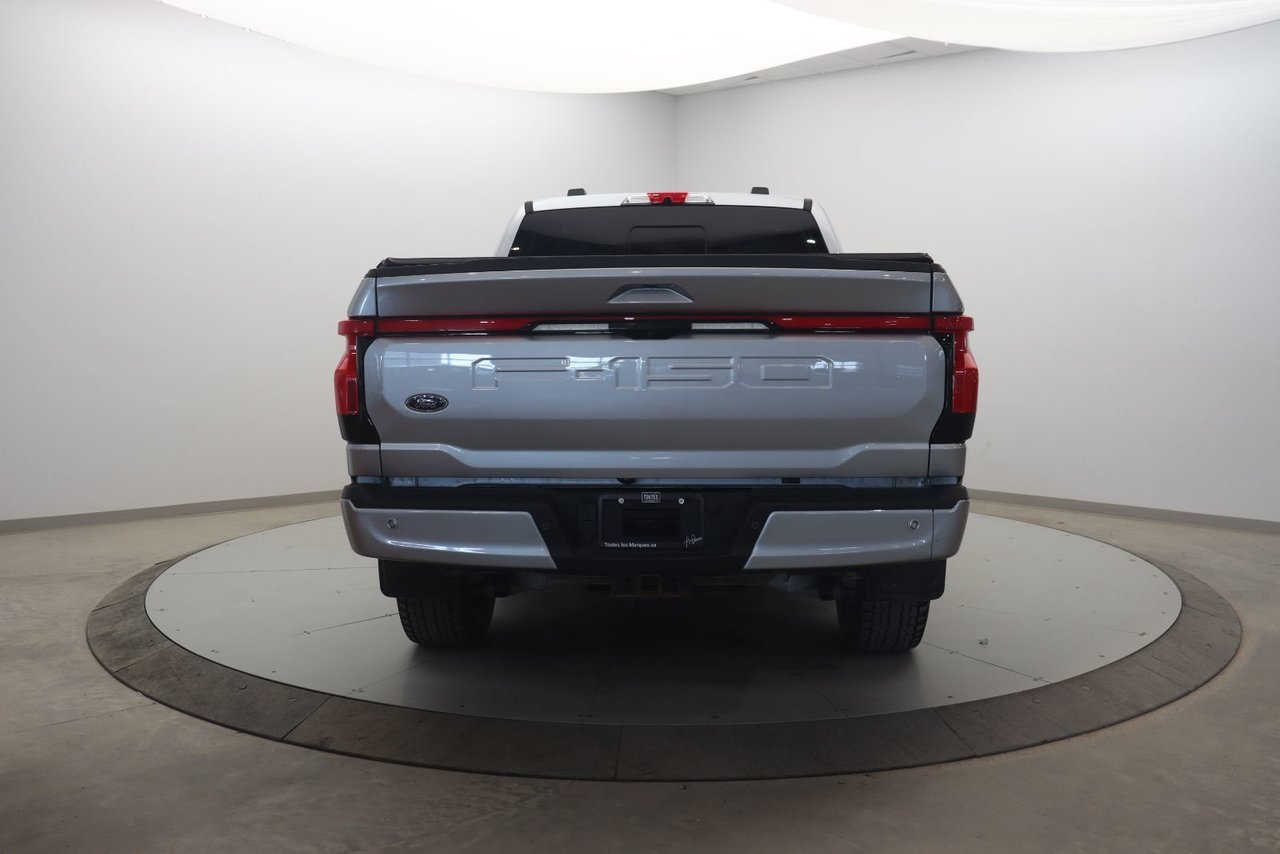 Ford F-150 Lightning NIV 1FTVW1EL9PWG04540 2023 Gris Chicoutimi - photo #4