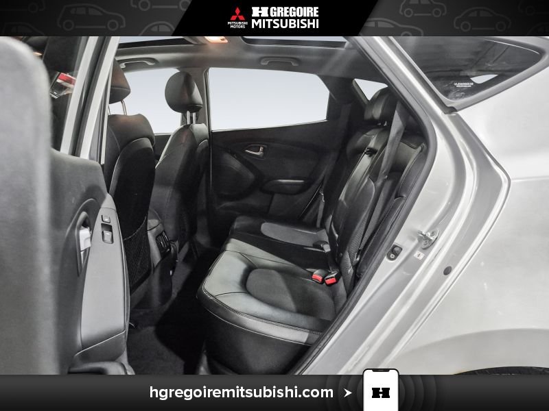 2015 Hyundai Tucson Silver Laval - photo #29