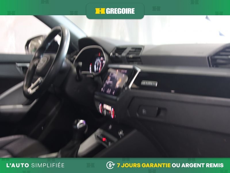Audi Q3 821561 | Komfort AWD AUTO A/C MAGS CUIR TOIT CAM RECUL BLUE 2022 Noir Laval - photo #29