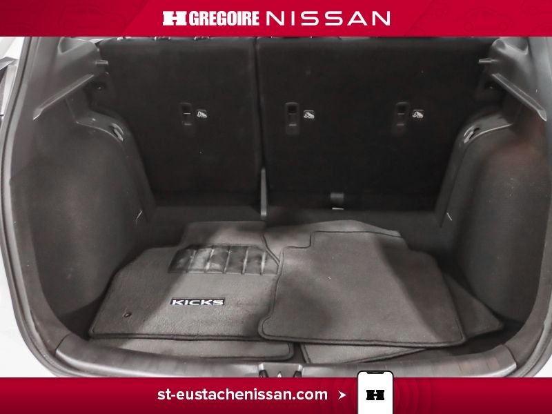 2024 Nissan Kicks White Laval - photo #26