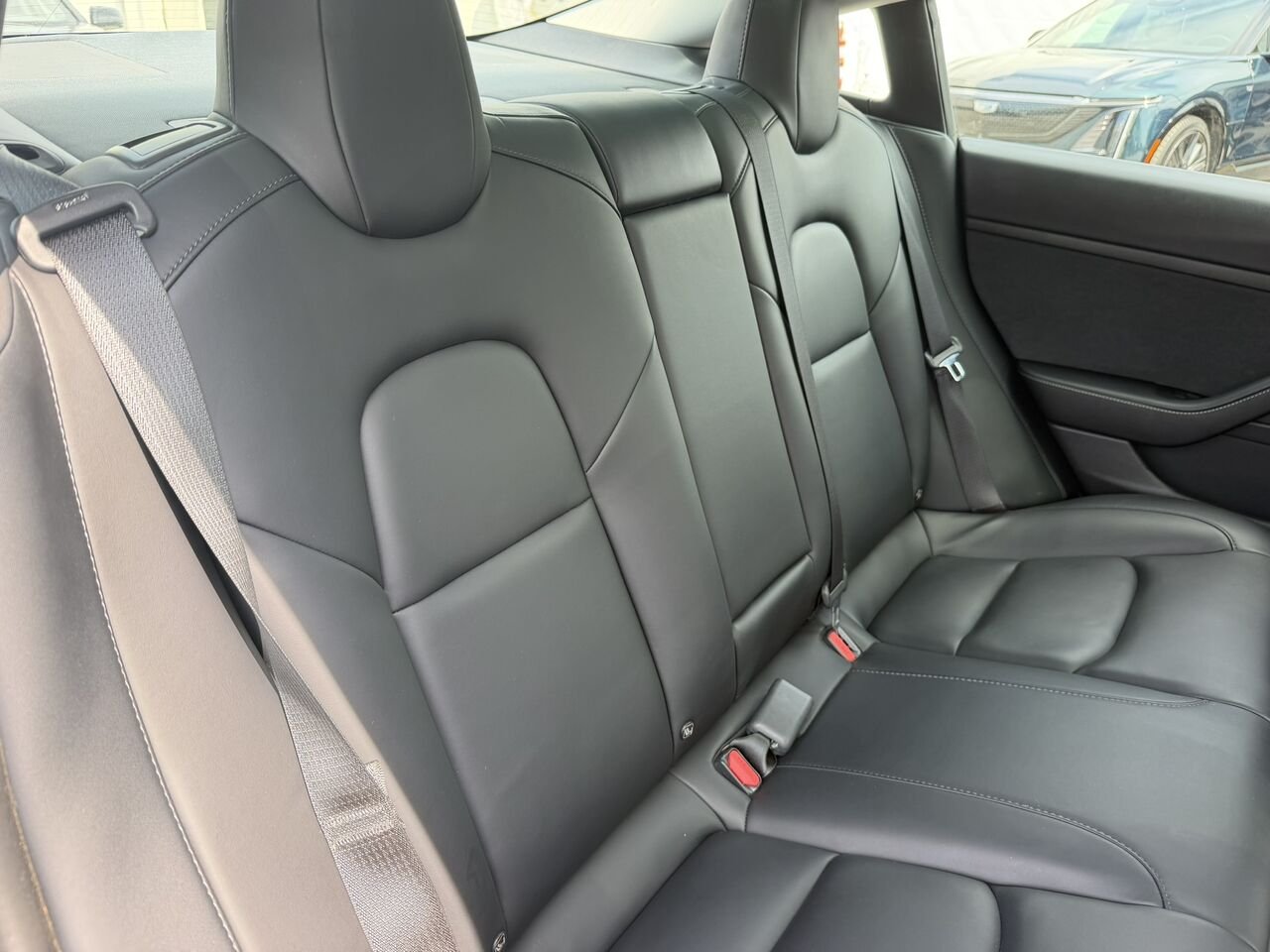Tesla Model 3 STANDARD RANGE PLUS 2021 Noir Laval - photo #12