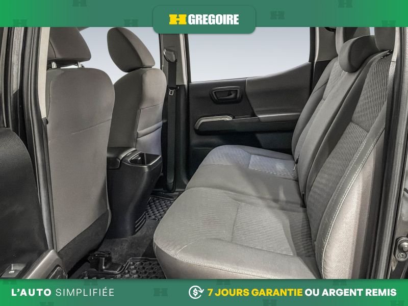 Toyota Tacoma 821853 | SR5 4x4 Double Cab Auto 2022 Noir Laval - photo #32