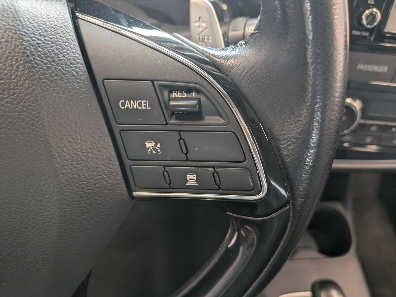 2016 Mitsubishi Outlander Black Gatineau - photo #7