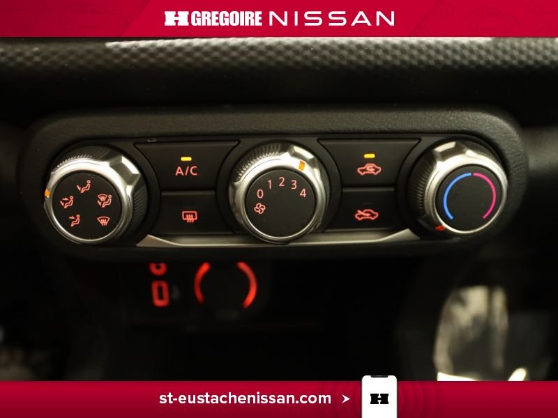 Nissan Kicks 2024 Bleu Saint-Eustache - photo #30