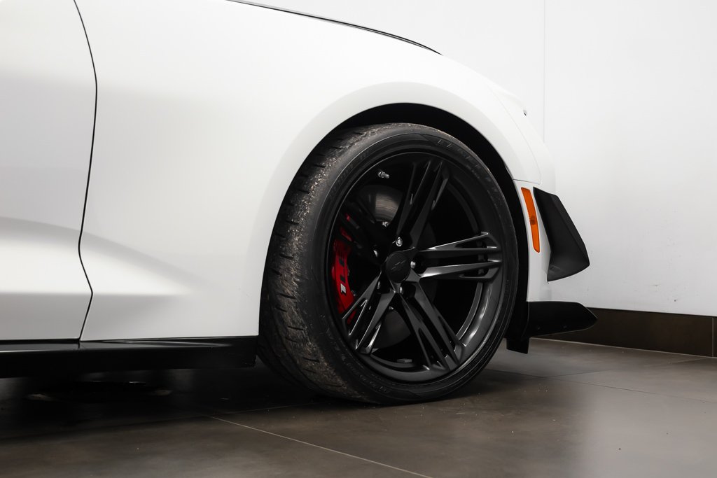 2018 Chevrolet Camaro 2dr Cpe ZL1 | 1LE PACKAGE White Kirkland - photo #7