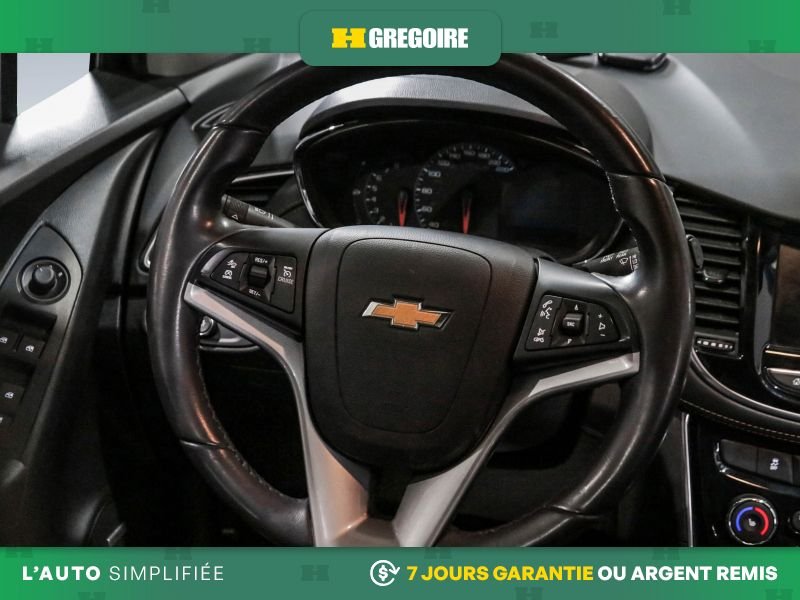 2020 Chevrolet Trax White Laval - photo #17