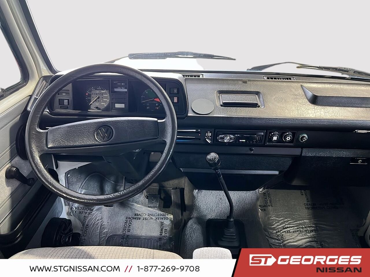1987 Volkswagen Vanagon Blue Saint-Georges - photo #9