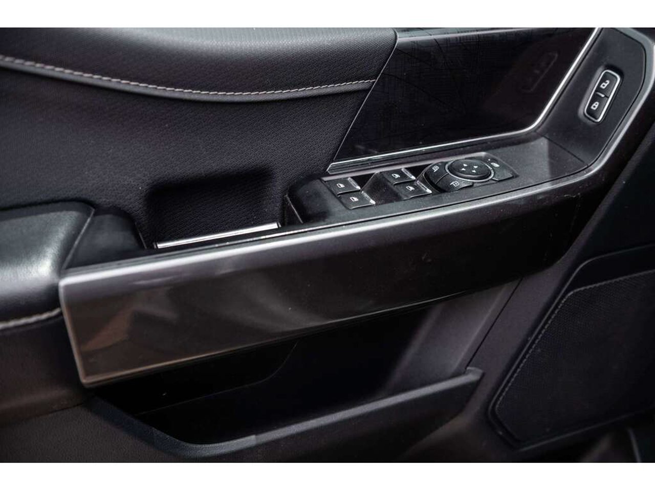 Ford F-150 2023 Gris Sainte-Julienne - photo #15
