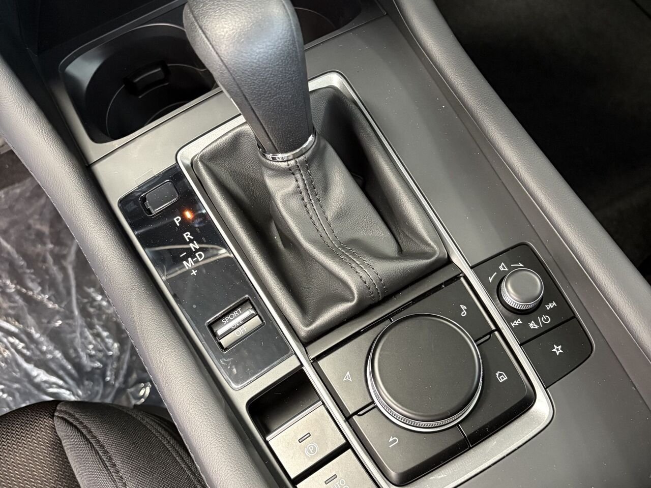 2026 MAZDA Mazda3 GX Soul Red Crystal Metallic Châteauguay - photo #10