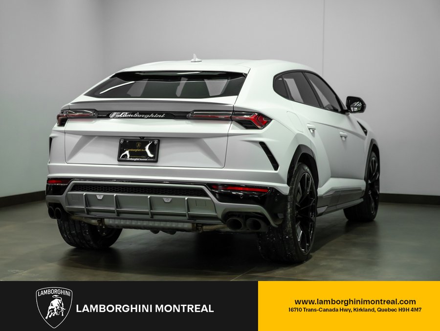 2019 Lamborghini Urus 2019 White