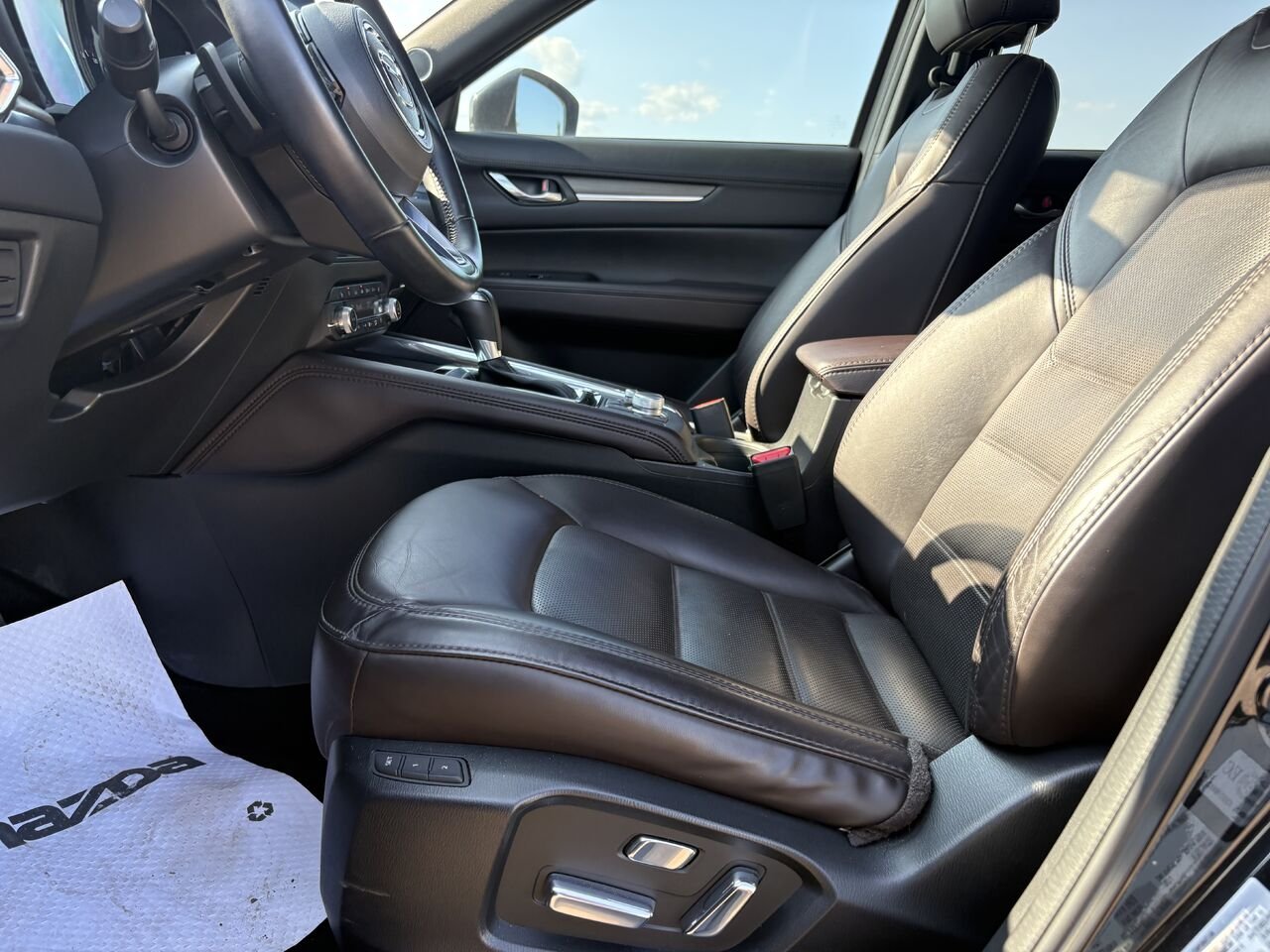2022 MAZDA CX-5 SIGNA Signature TI Black Montmagny - photo #6