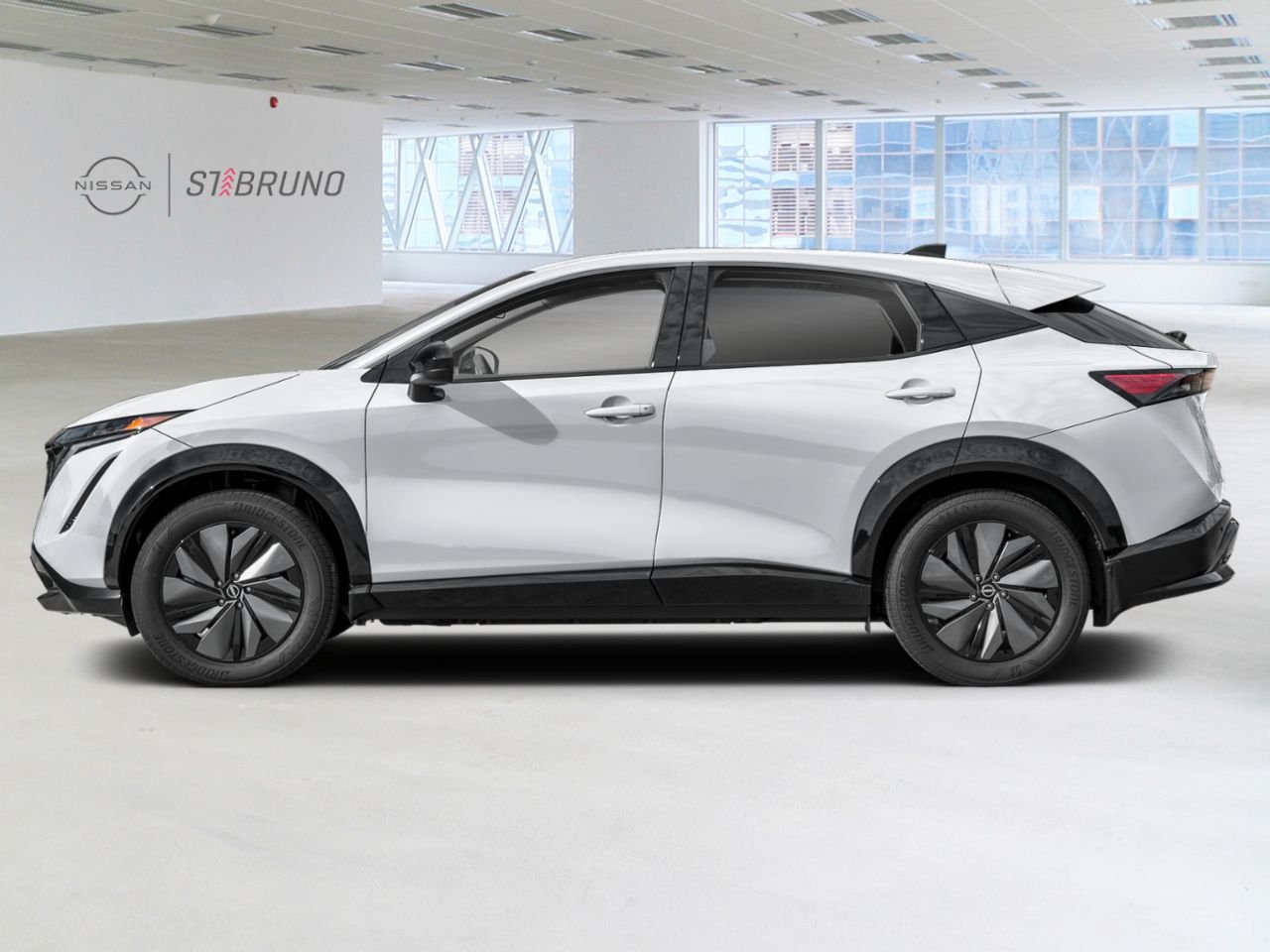 2026 Nissan ARIYA Everest White Pearl Tricoat Saint-Basile-le-Grand - photo #1
