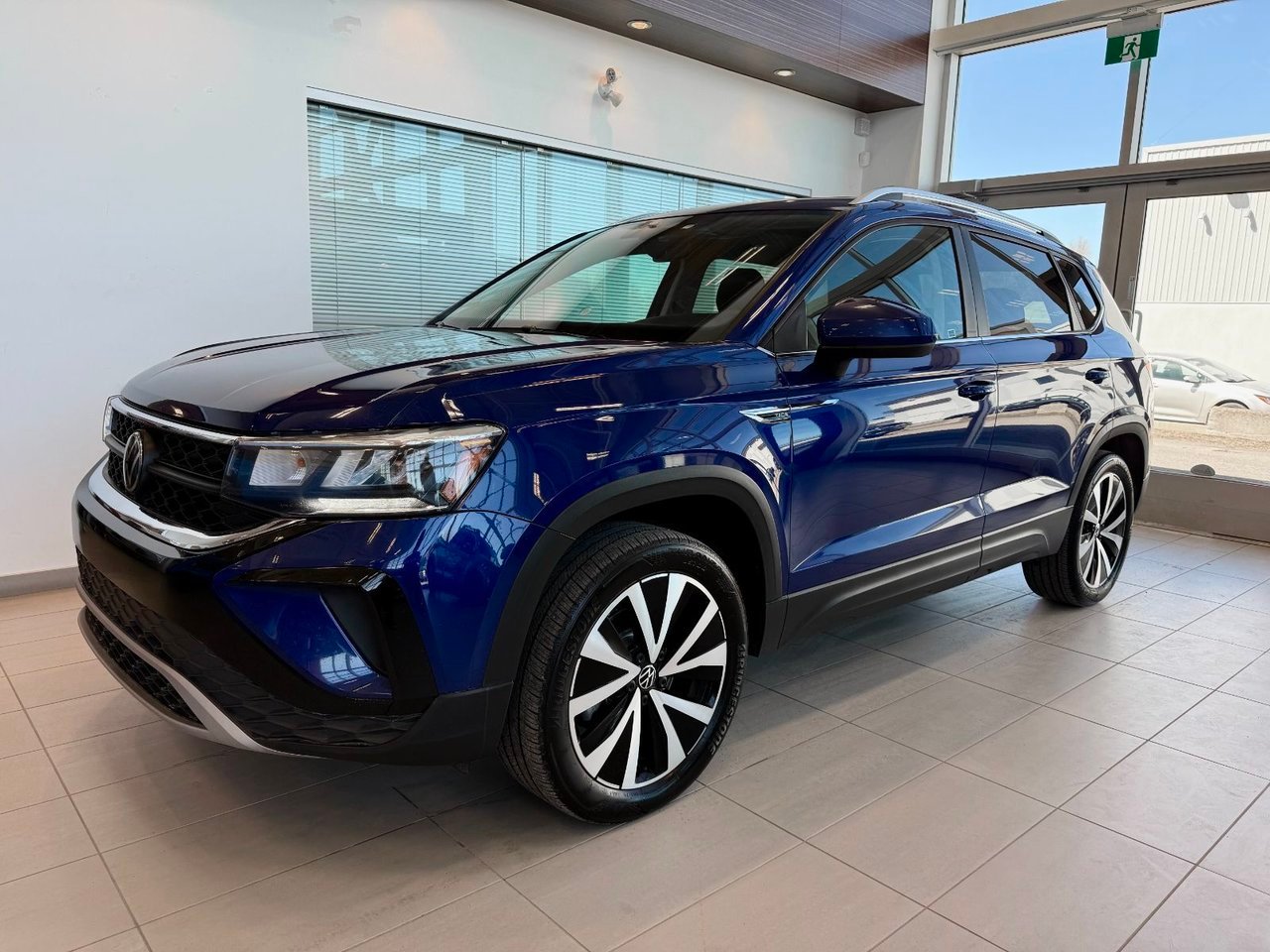 Volkswagen Taos 2023 Bleu Notre-Dame-des-Prairies - photo #32