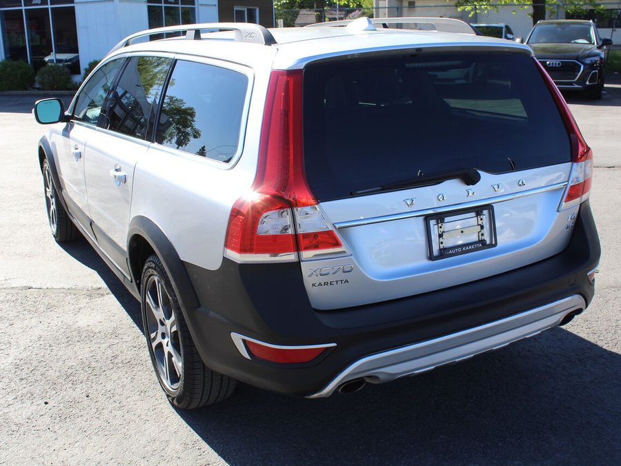 2014 Volvo XC70 2014 Silver