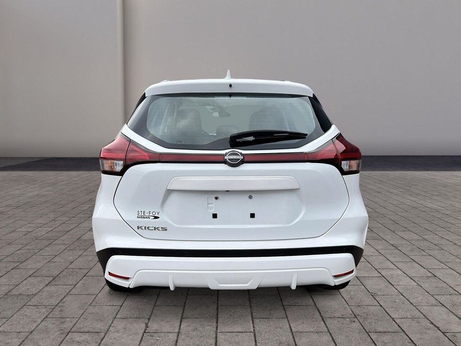 Nissan Kicks Play SV 2025 2025 Noir