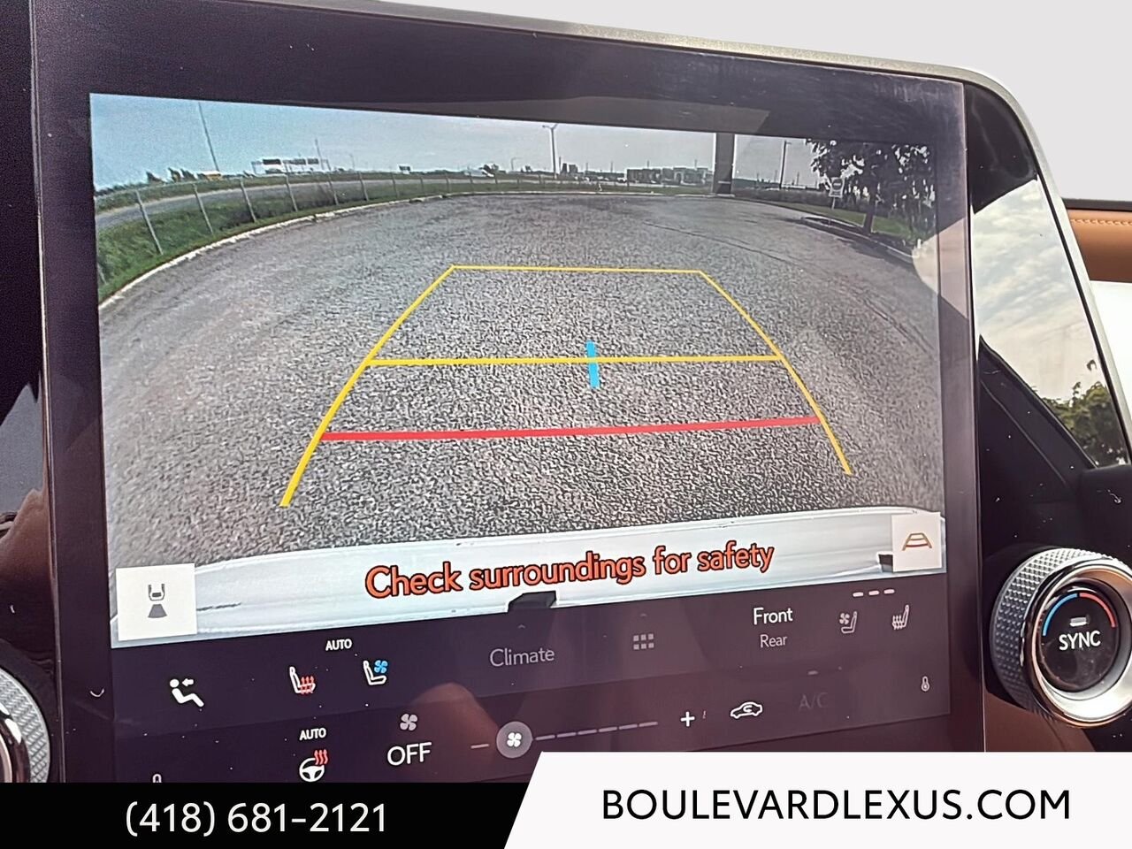 Lexus RX 19865A 2023 Blanc Québec - photo #14