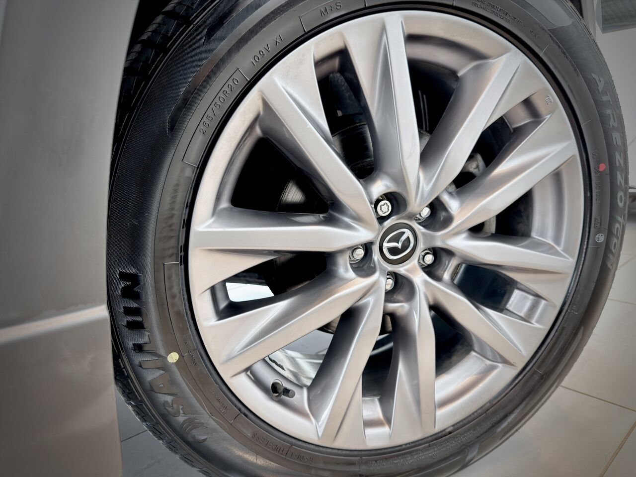 2022 Mazda CX-9 Grey Notre-Dame-des-Prairies - photo #13