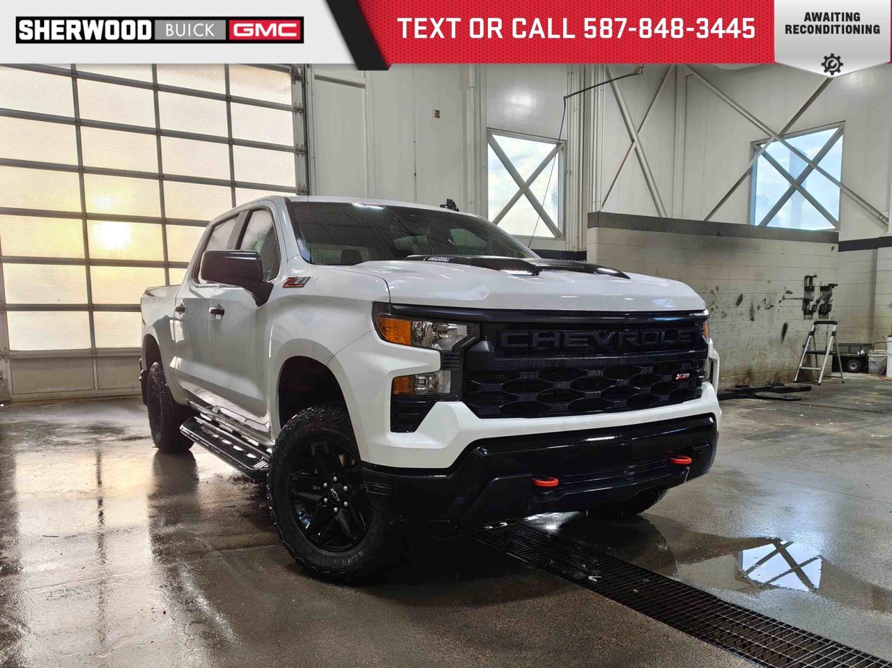 2024 Chevrolet Silverado 1500 4WD Crew Cab 147 Custom Trail Boss White Sherwood Park - photo #0