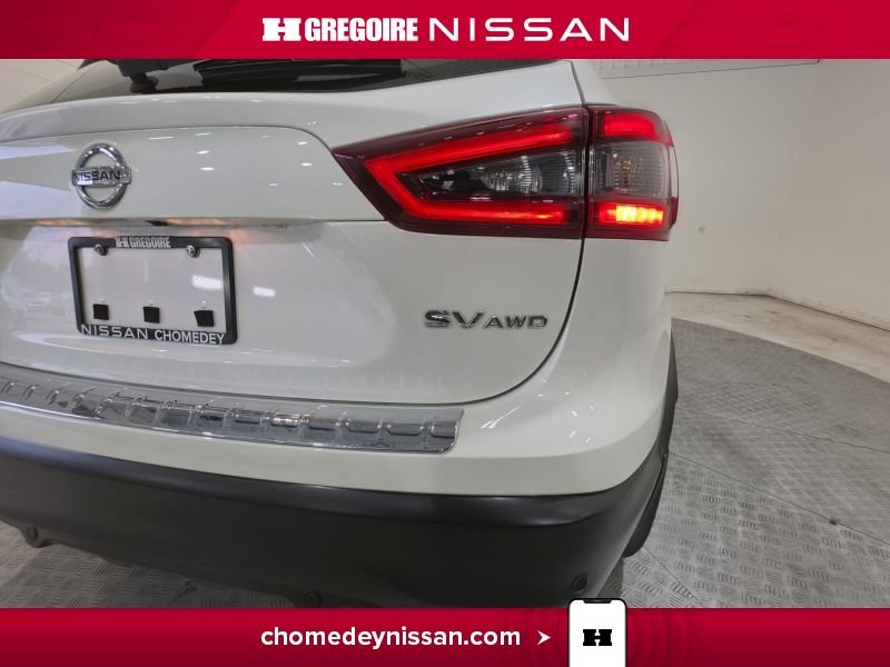 Nissan Qashqai 2023 Blanc Laval - photo #27