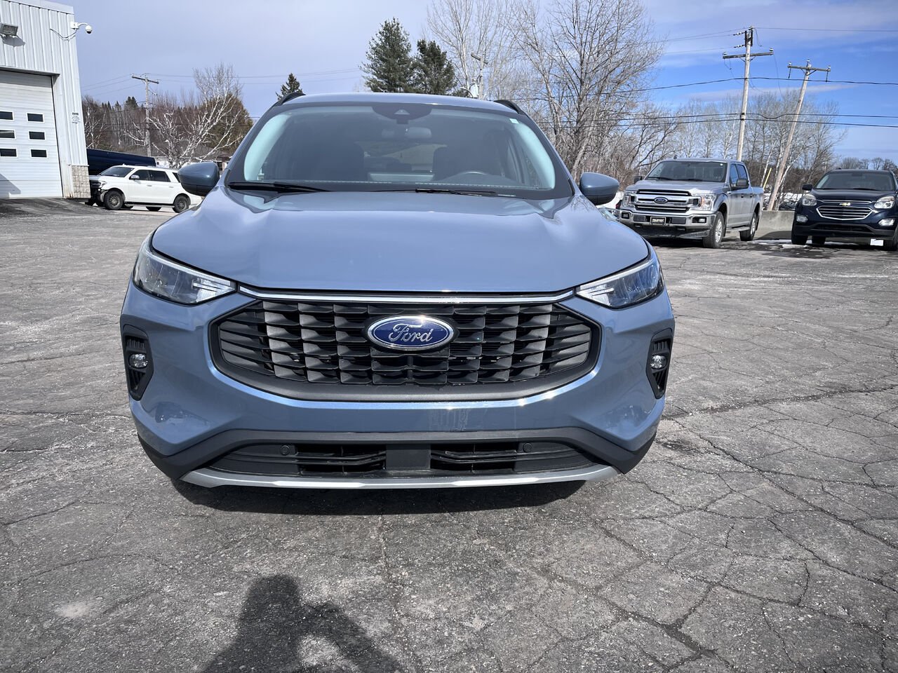 Ford Escape 2024 Bleu Mont-Laurier - photo #1