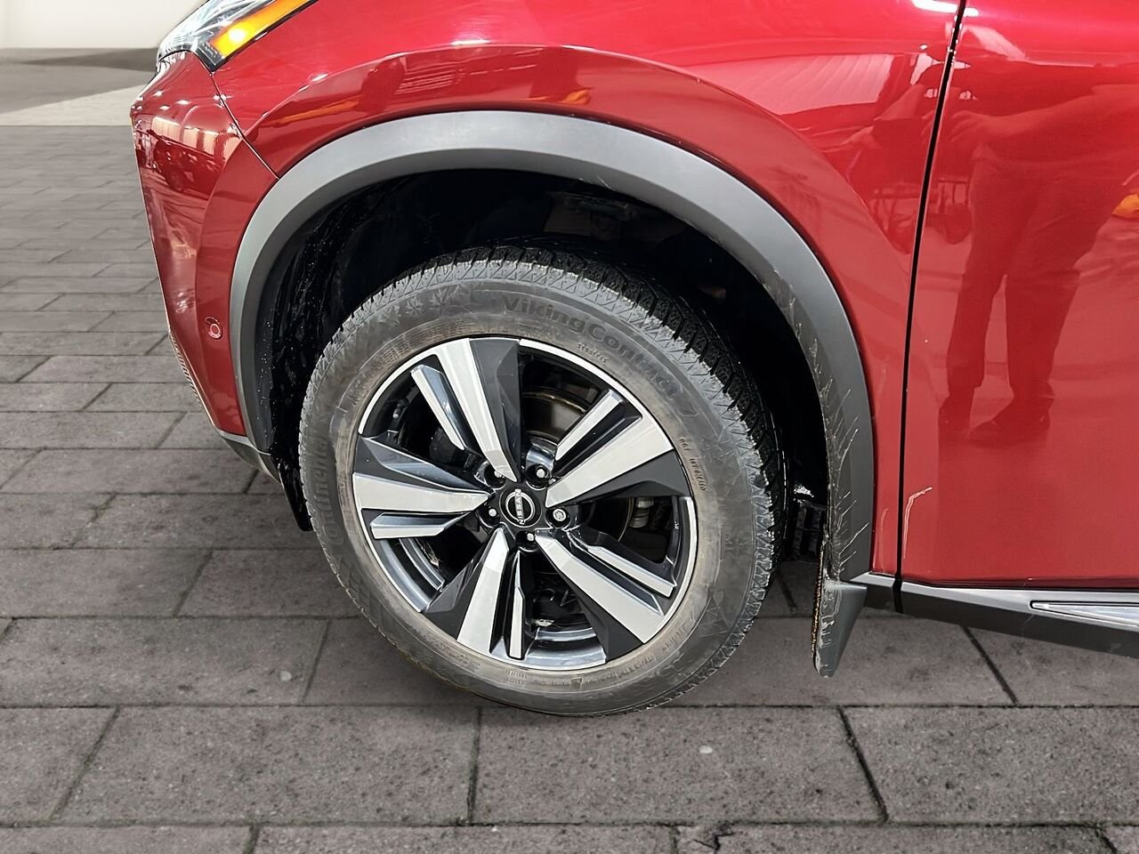 2023 Nissan Rogue Red Québec - photo #6