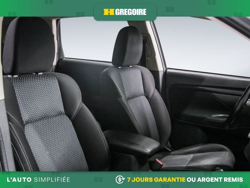 Mitsubishi Outlander 2020 Blanc Saint-Eustache - photo #26