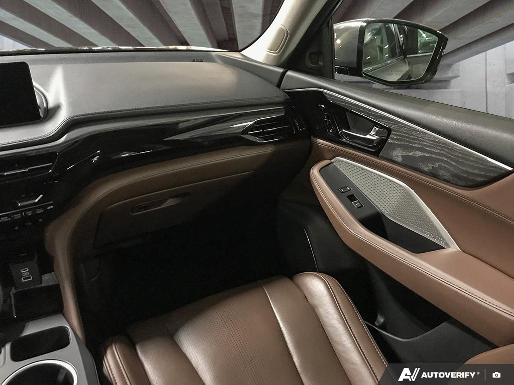 2023 Acura MDX 2601321A | Platinum Elite Silver Edmonton - photo #22