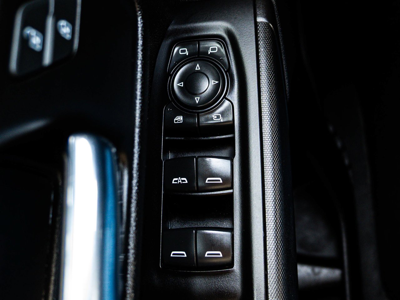 2022 Chevrolet Silverado 2500HD 4WD Crew Cab 159 Custom Black Sherwood Park - photo #15