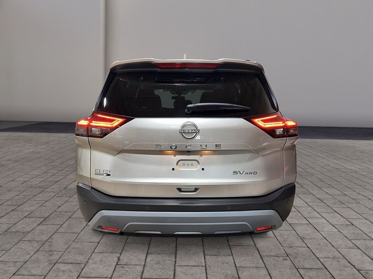 Nissan Rogue 2023 Argent Québec - photo #2