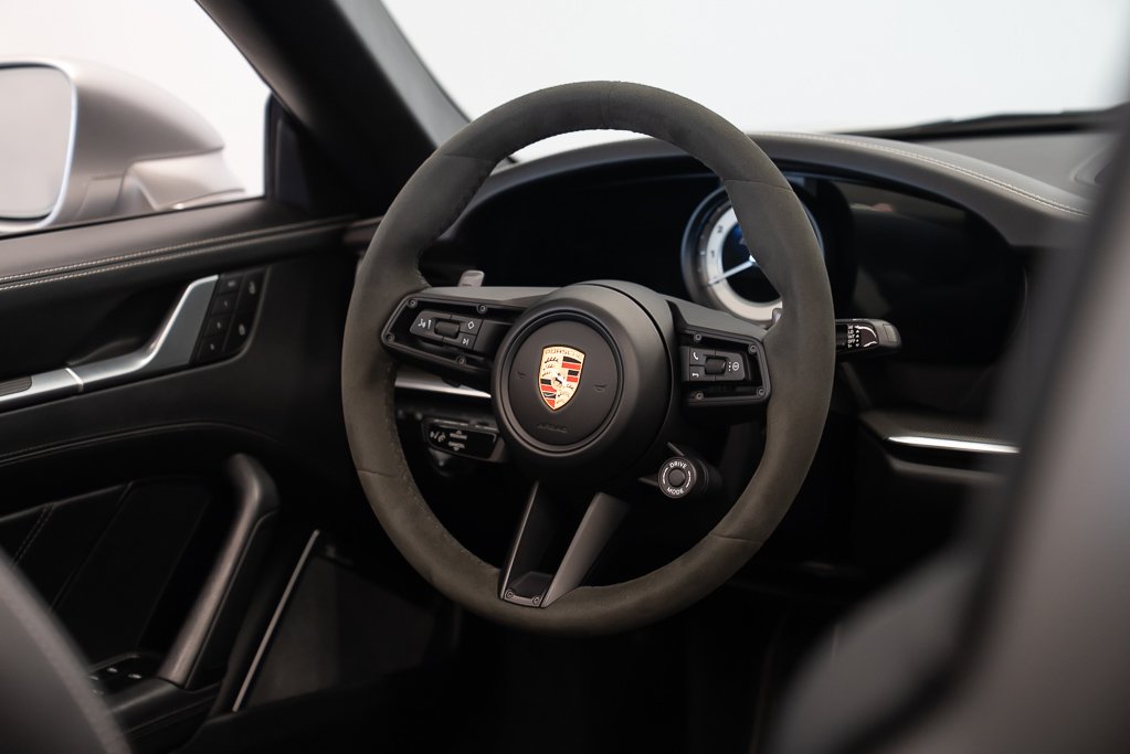 Porsche 911 Turbo S cabriolet 2023 Argent Kirkland - photo #20