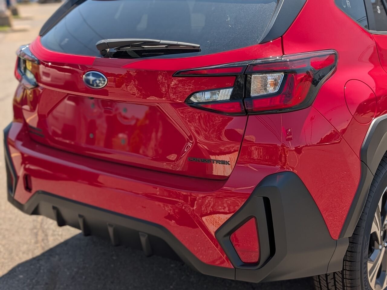 2026 Subaru Crosstrek Touring AWD Pure Red Saint-Hyacinthe - photo #1