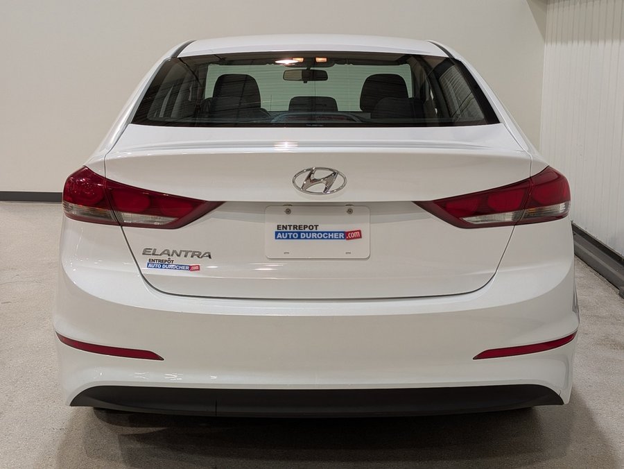 2018 Hyundai Elantra 2018 White
