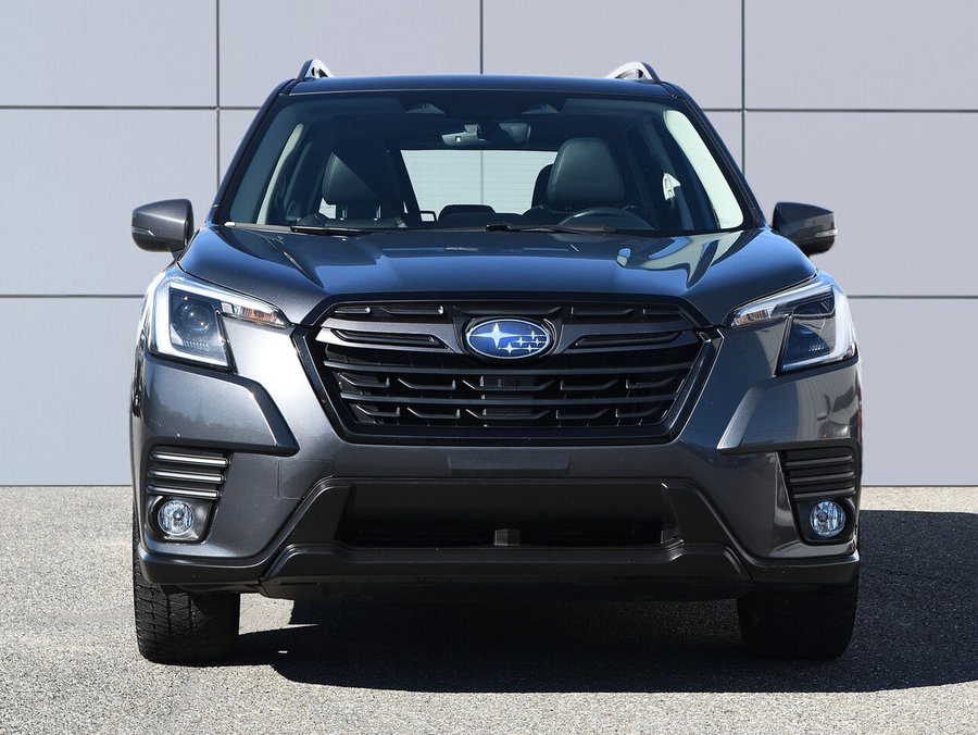 Subaru Forester Limited CVT 2023 Gris