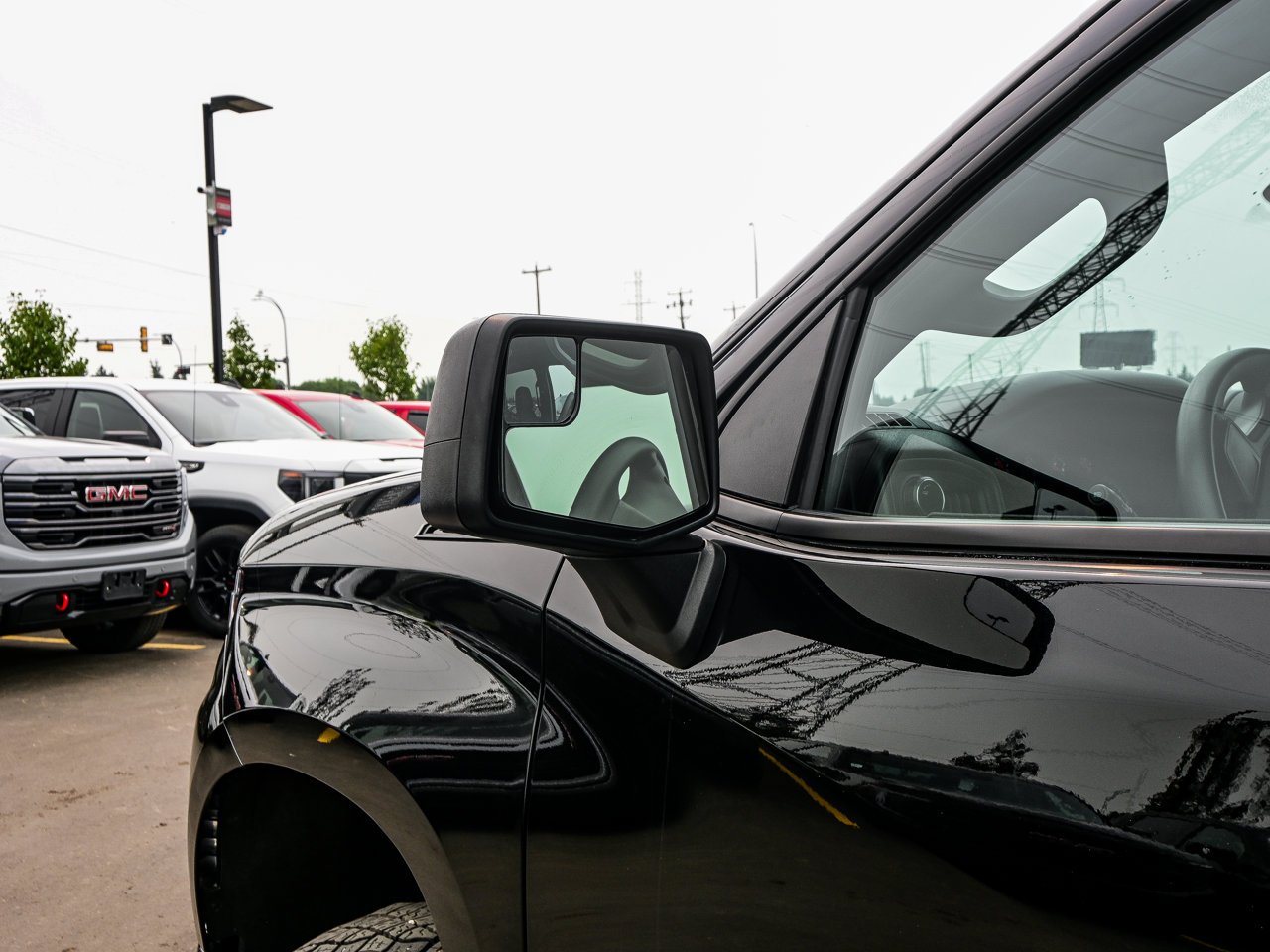 2025 Chevrolet Silverado 1500 4WD Crew Cab 147 Custom Trail Boss Black Sherwood Park - photo #6