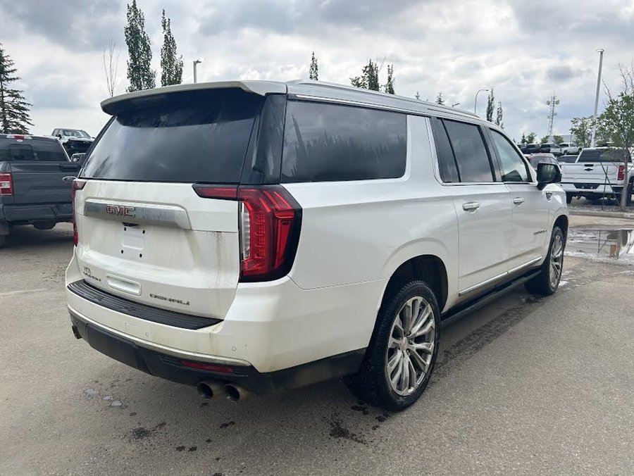 2022 GMC Yukon XL 2022 White