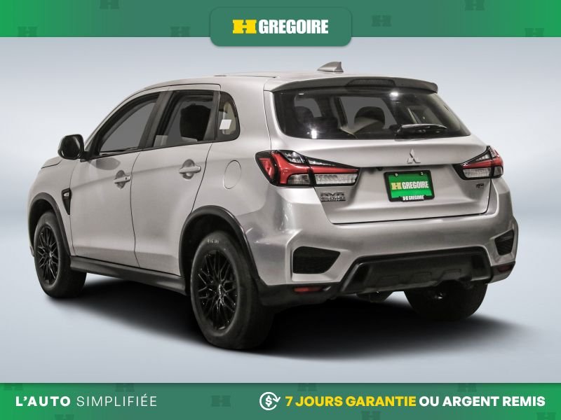 2021 Mitsubishi RVR Grey Laval - photo #5