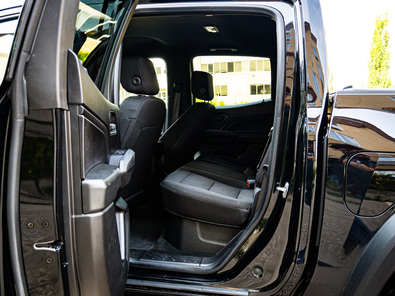 2023 Chevrolet Colorado 4WD Crew Cab Trail Boss Black Sherwood Park - photo #27