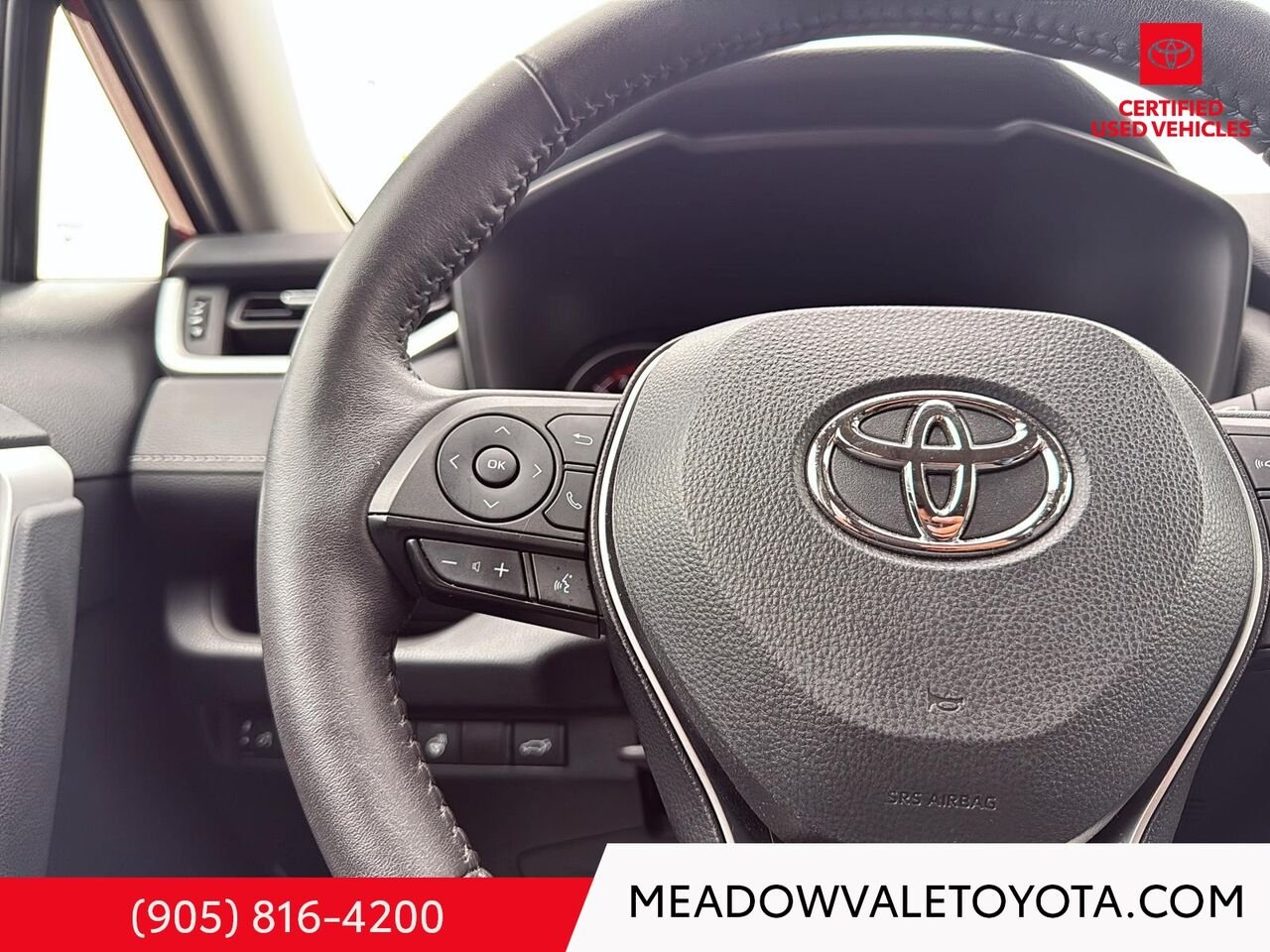 2023 Toyota RAV4 One Owner, Clean Car Fax, Power Sunroof, Power Trunk, Power Seat, Softex Leather Seating Red Mississauga - photo #12