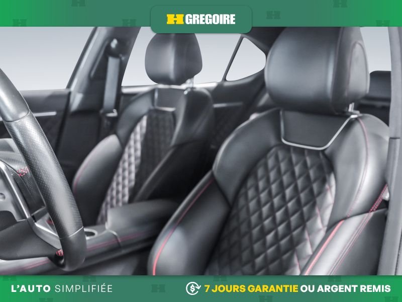 Genesis G70 821468 | 3.3T Sport AWD AUTO AC CUIR TOIT NAV MAGS CAM RECU 2021 Gris Laval - photo #11
