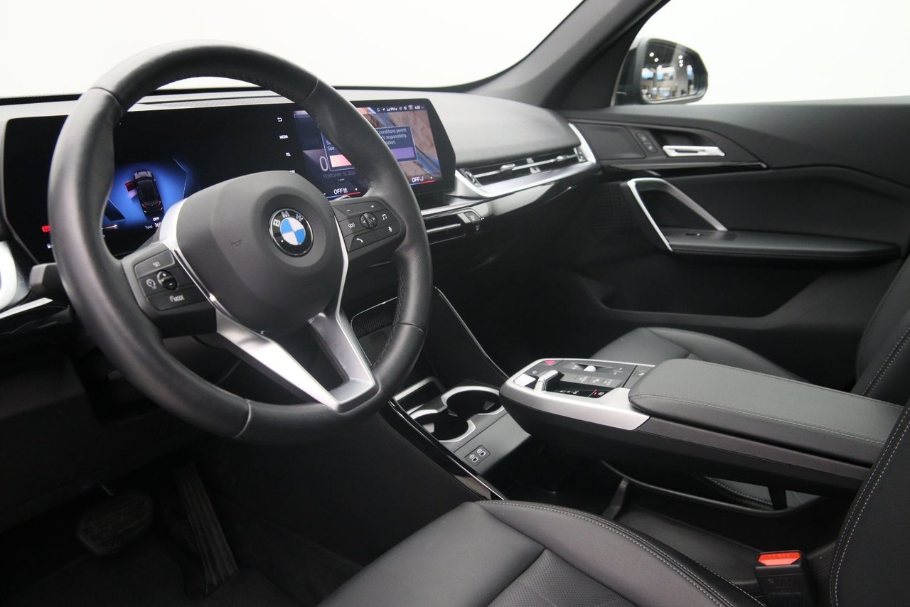 BMW X1 NIV WBX73EF0XS5166643 2025 Noir Chicoutimi - photo #5