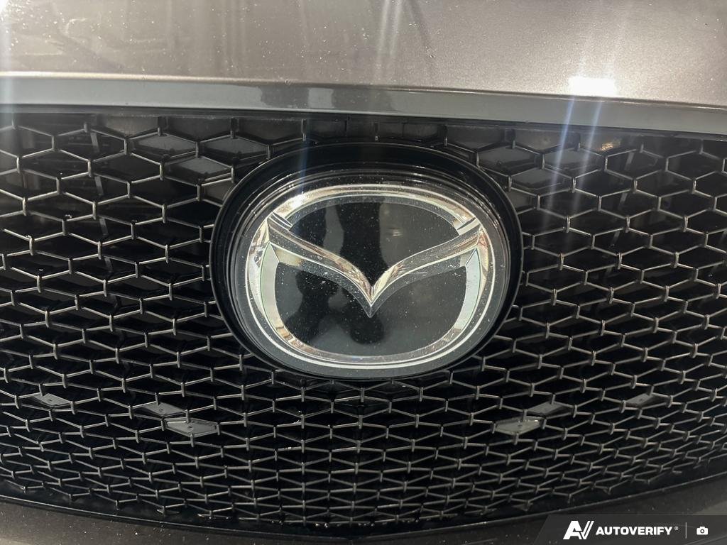 2022 Mazda Mazda3 Sport 2600539B | GS Grey Edmonton - photo #8
