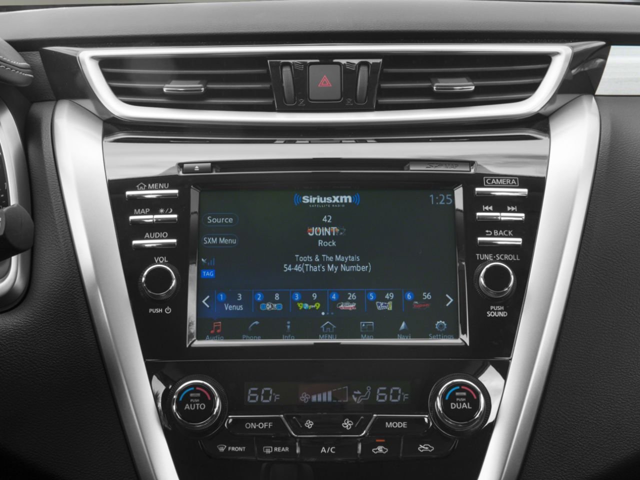 Nissan Murano 2016 Gris Saint-Georges - photo #9