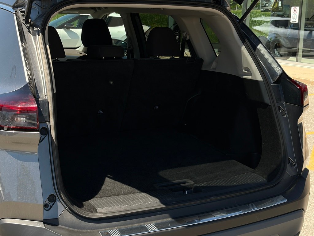 Nissan Rogue 2022 Gris Gatineau - photo #18