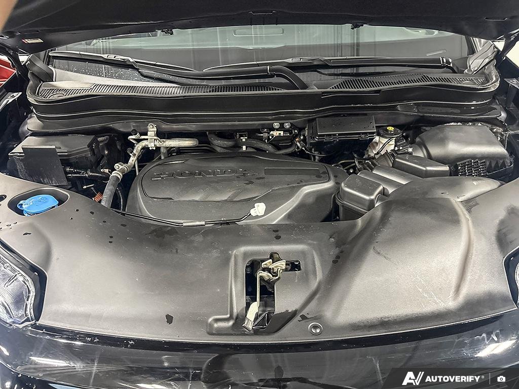 2021 Honda Passport 2601173A | Touring Black Edmonton - photo #9